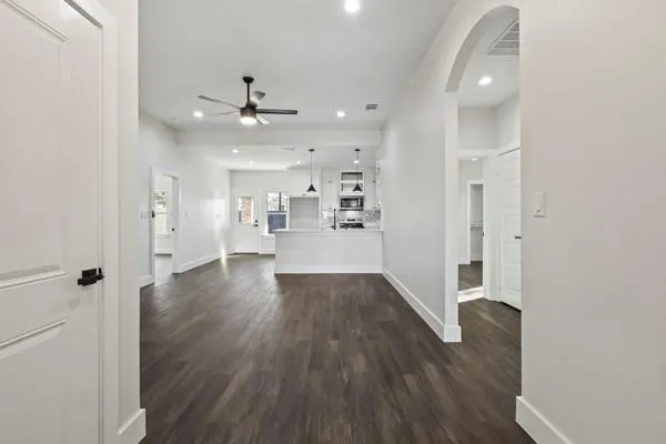 $270,000 | 612 North Us Highway, Celeste, TX 75423