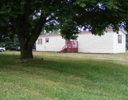 2208 Old Rte 422 East Butler, PA 16002 - Photo 1 of 8 Exterior Front.