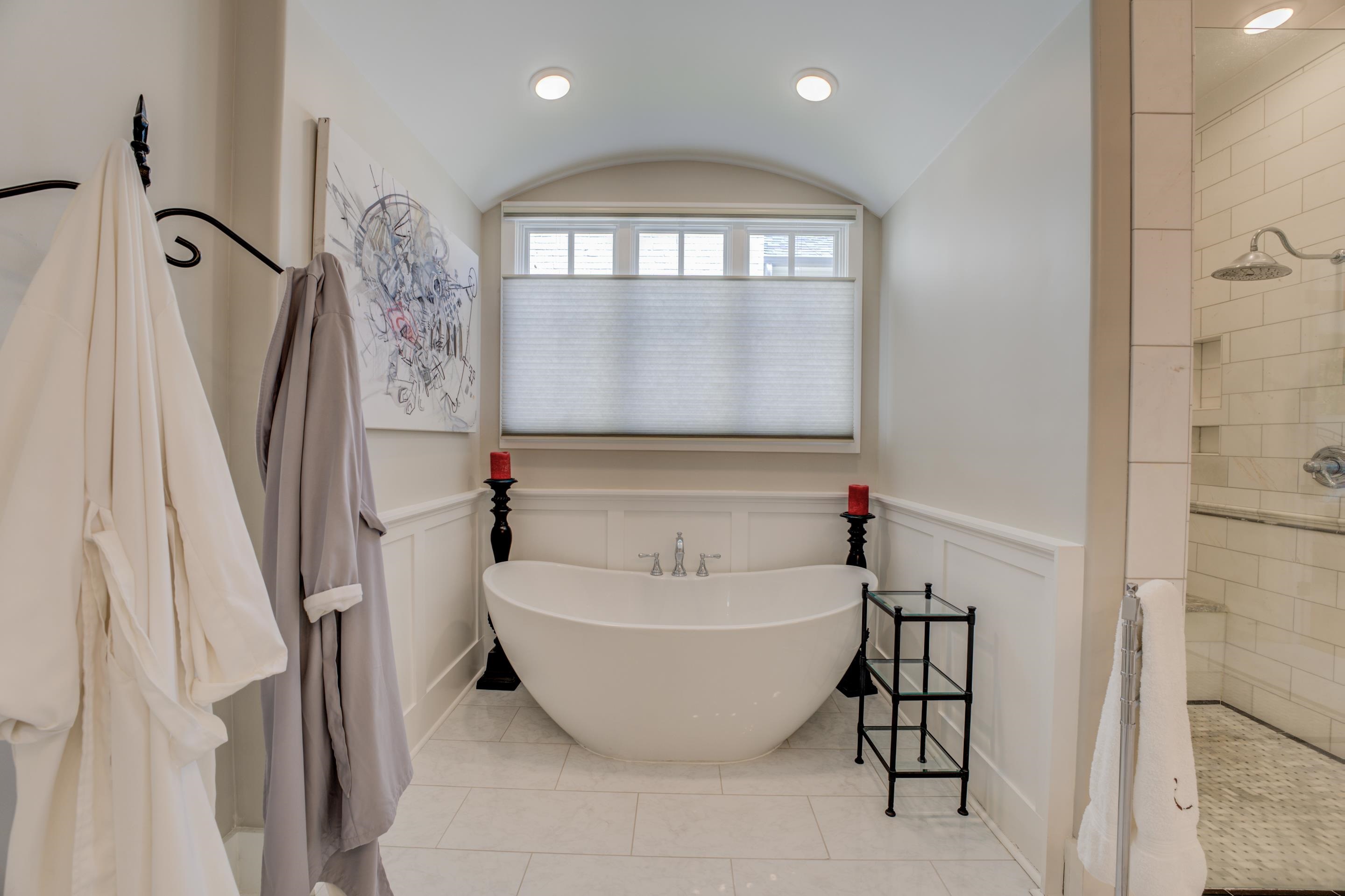 112 North Mt Pleasant Road Collierville, TN 38017 - Photo 22 of 40 a spacious bathroom with a bathtub and shower
