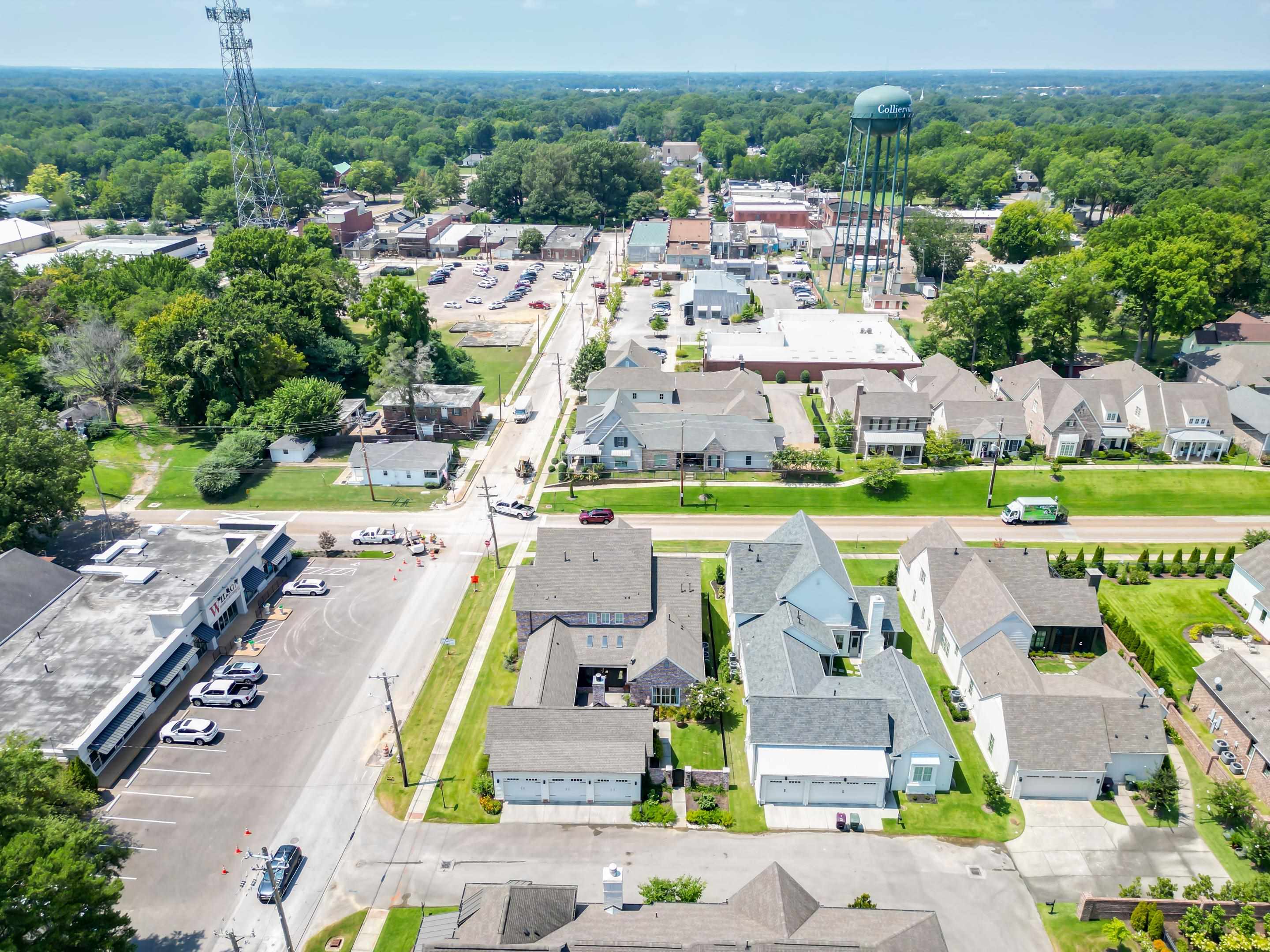 112 North Mt Pleasant Road Collierville, TN 38017 - Photo 39 of 40 an aerial view of a city with lots of residential buildings and ocean view