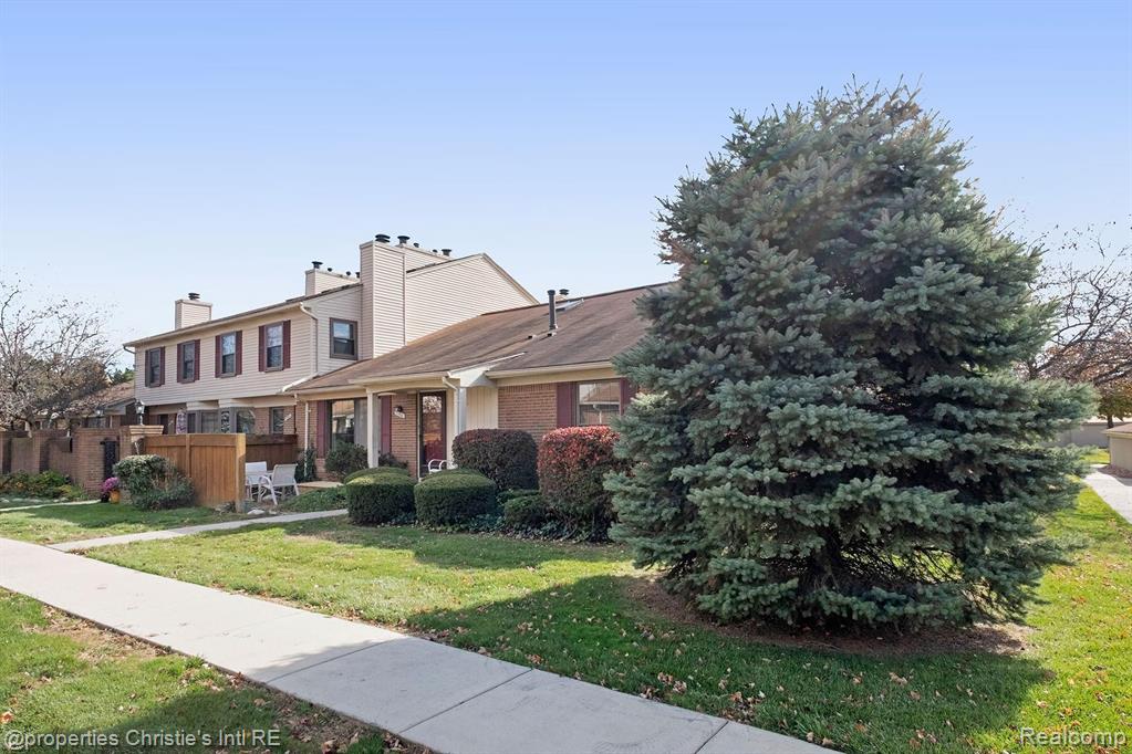 39966 Crosswinds Road Novi, MI 48375 - Photo 22 of 24