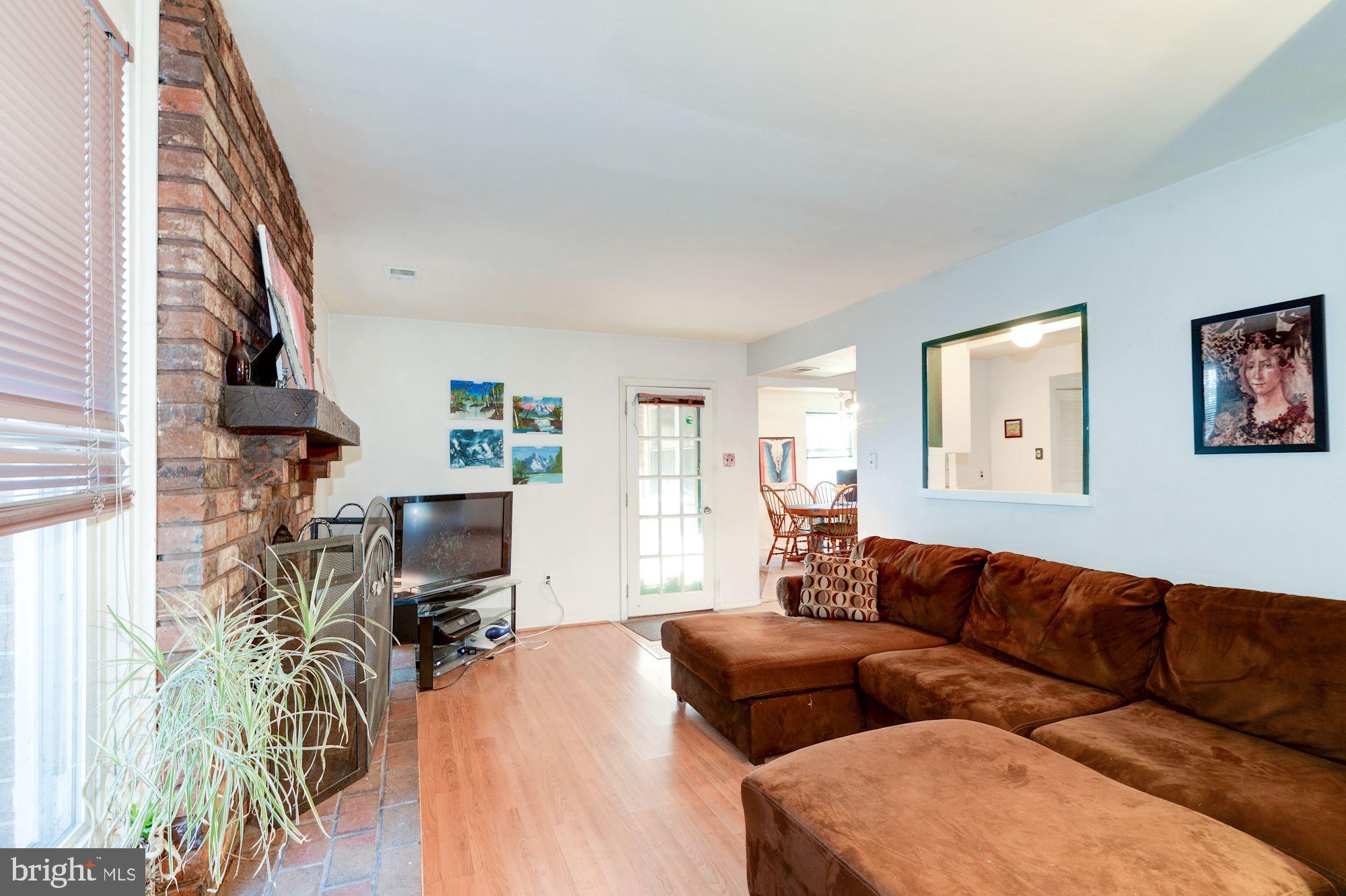 1604 Coventry Place Clementon, NJ 08021 - Photo 22 of 45 a living room with furniture and a flat screen tv
