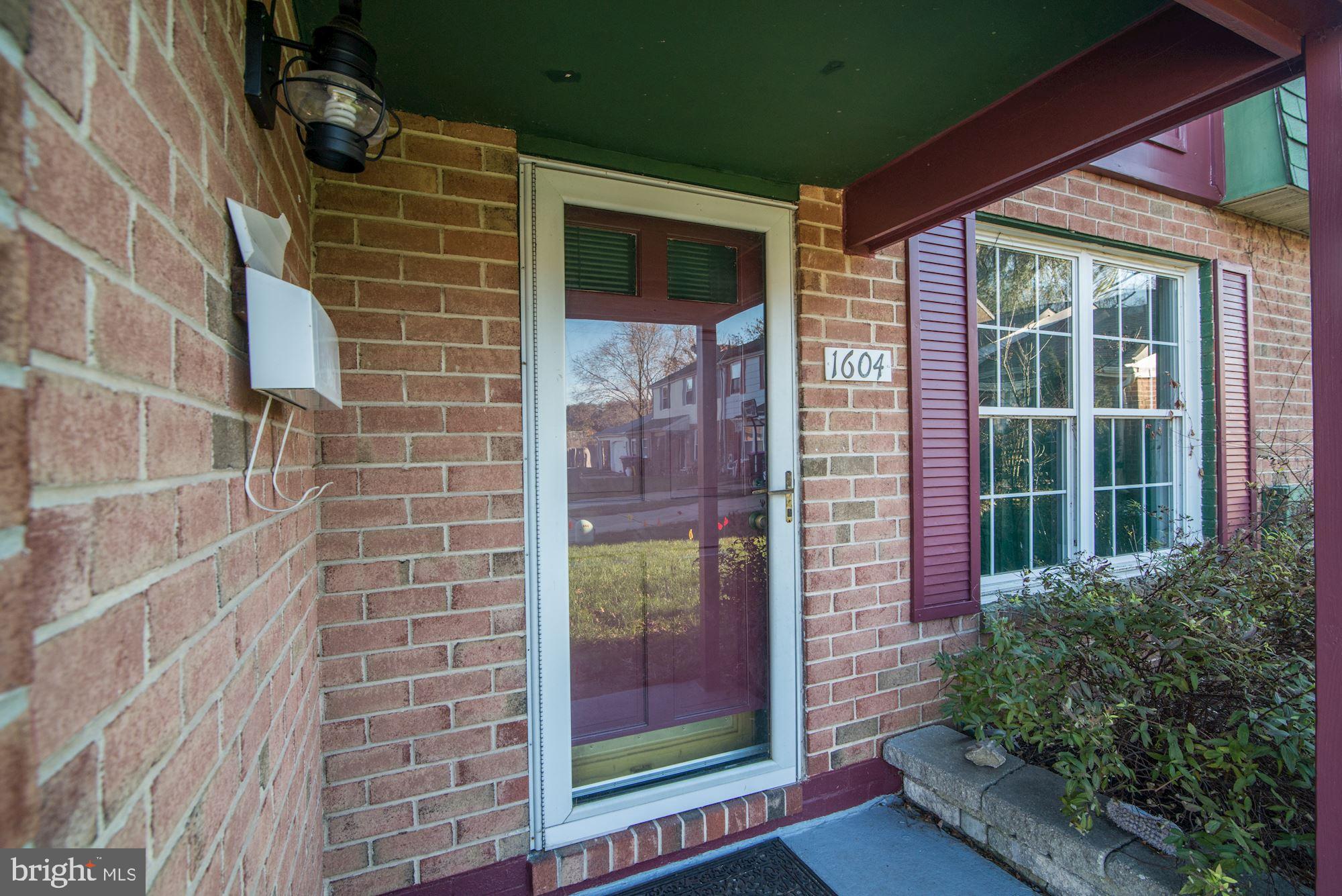 1604 Coventry Place Clementon, NJ 08021 - Photo 4 of 45 a view of front door of house