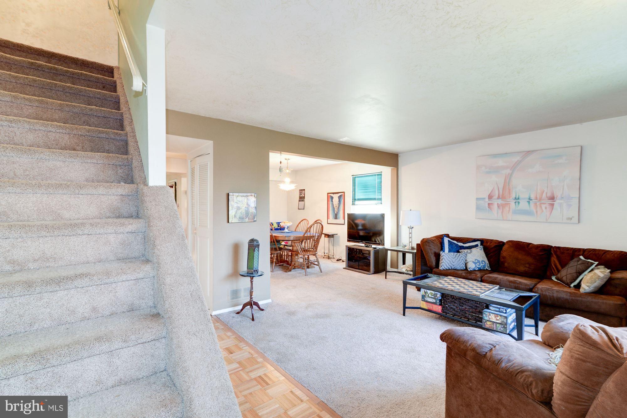 1604 Coventry Place Clementon, NJ 08021 - Photo 5 of 45 a living room with furniture and a couch