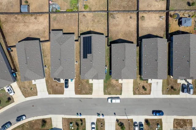 $1,850 | 615 Bean Bend, San Antonio, TX 78221