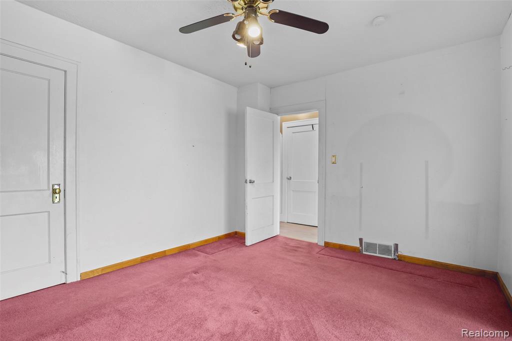 5003 Maple Street Dearborn, MI 48126 - Photo 18 of 41