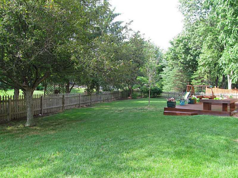 754 Bennett Road Carmel, IN 46032 - Photo 11 of 12 Gallery Image 11