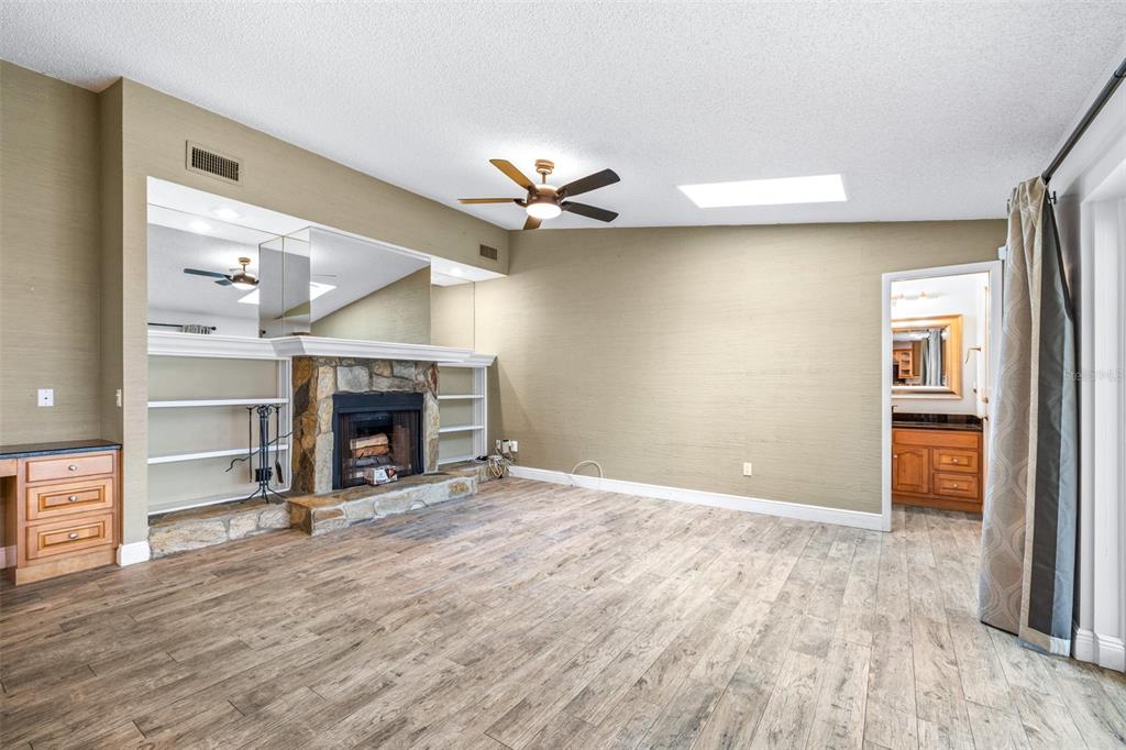 3404 Brian Road South Palm Harbor, FL 34685 - Photo 9 of 71