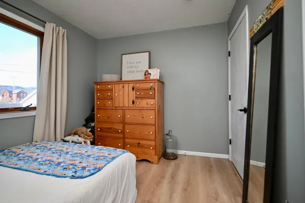 $274,990 | 907 East 4th Street, Winona, MN 55987