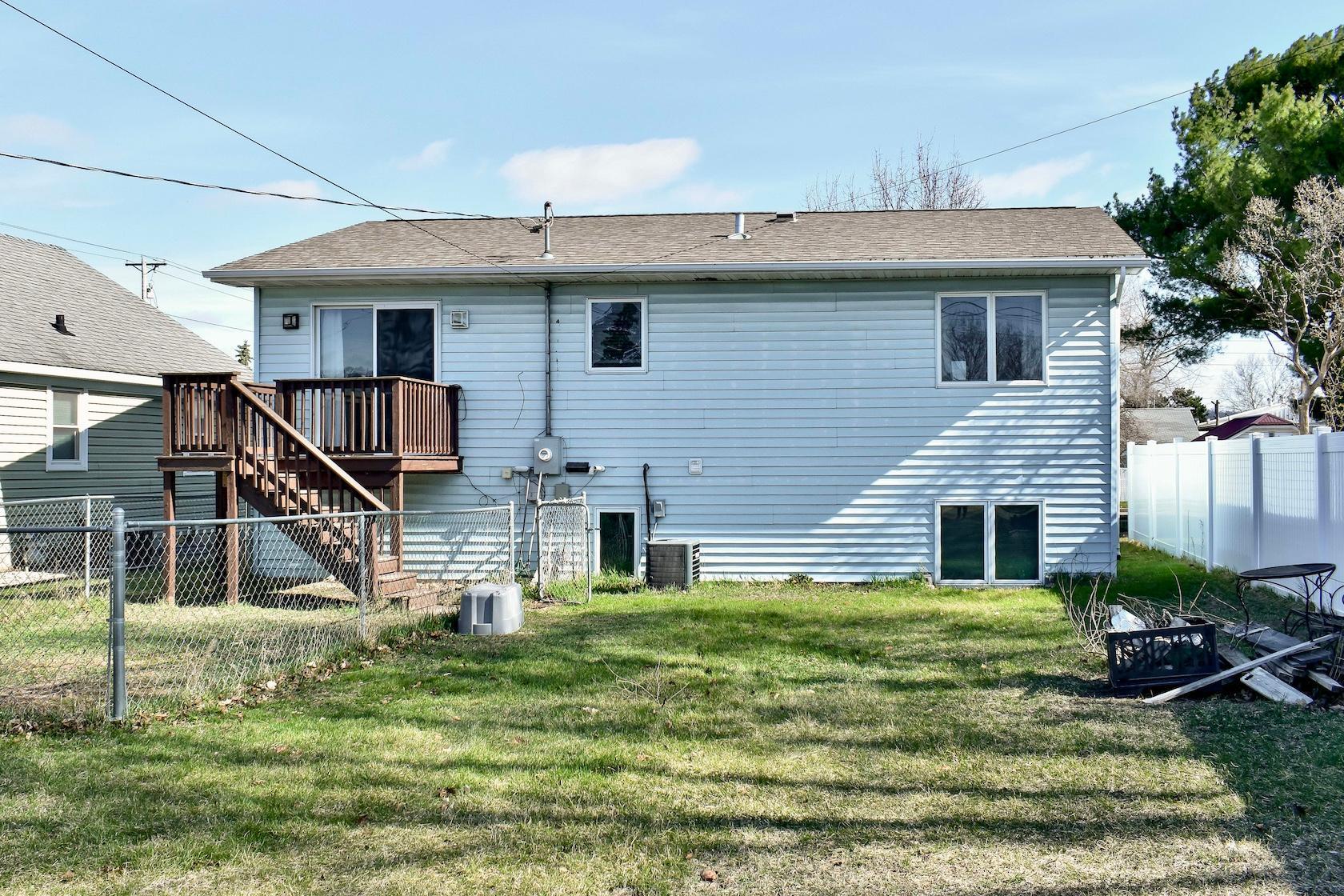 907 East 4th Street Winona, MN 55987 - Photo 21 of 23