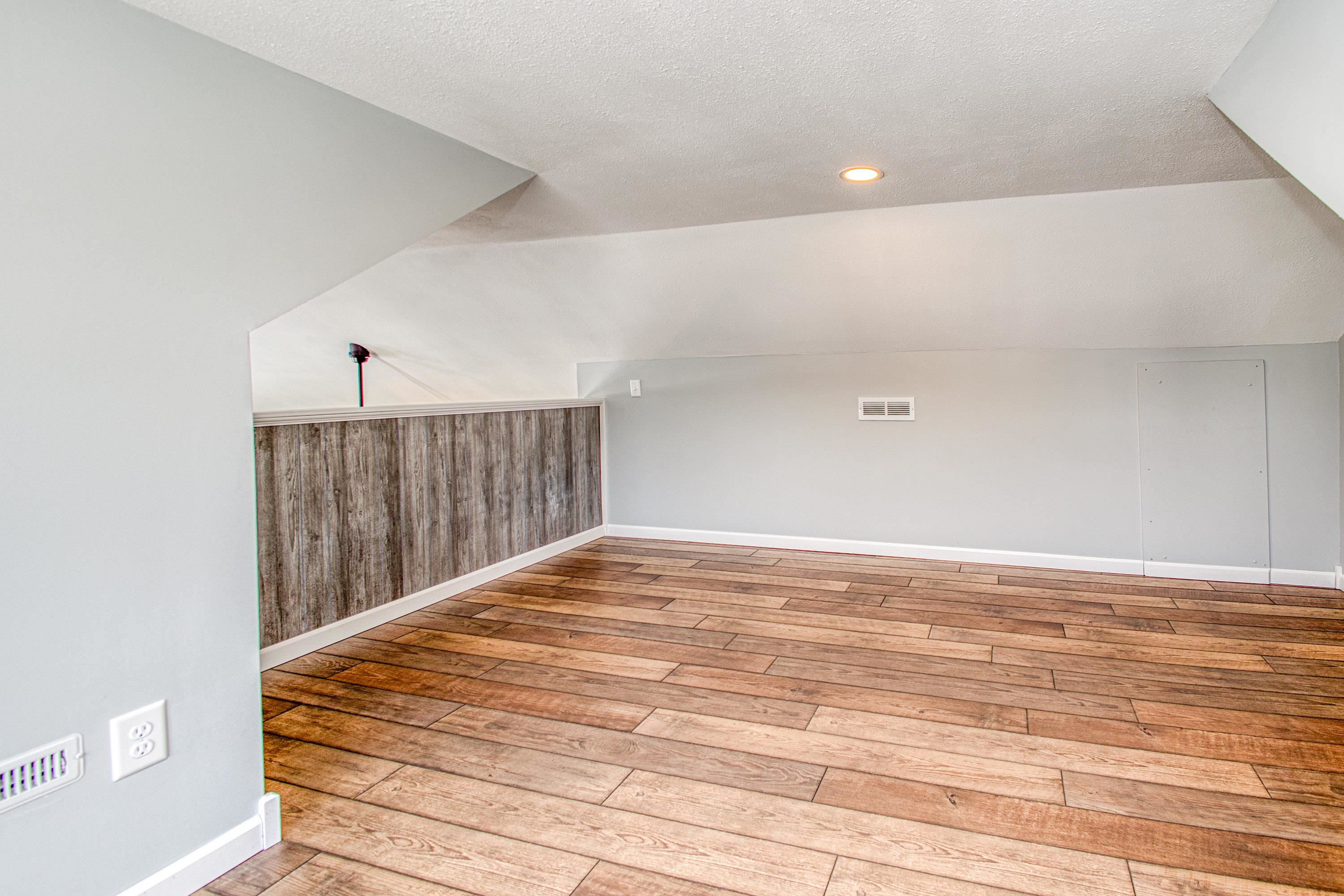 225 3rd Benton, WI 53803 - Photo 17 of 21