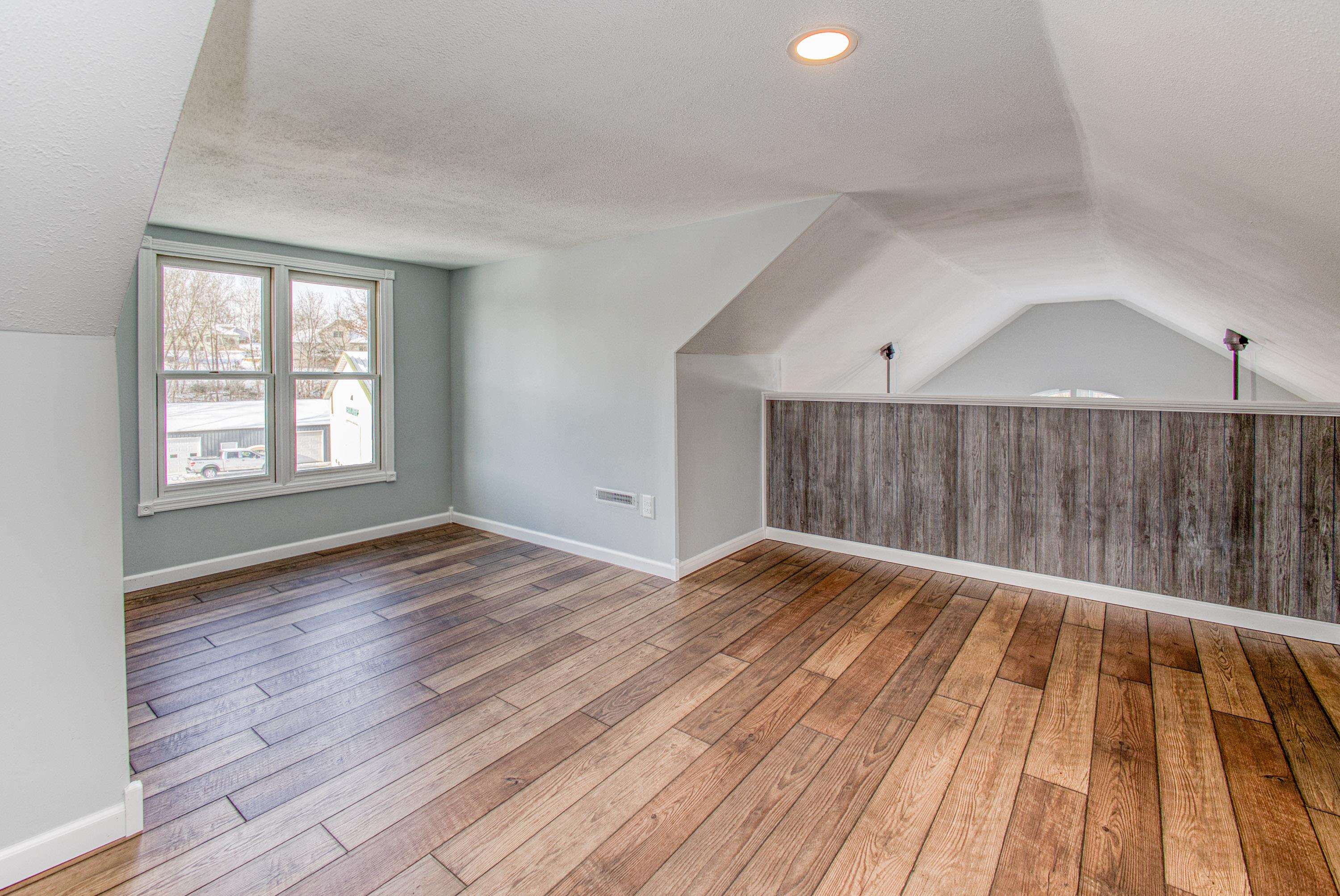 225 3rd Benton, WI 53803 - Photo 18 of 21