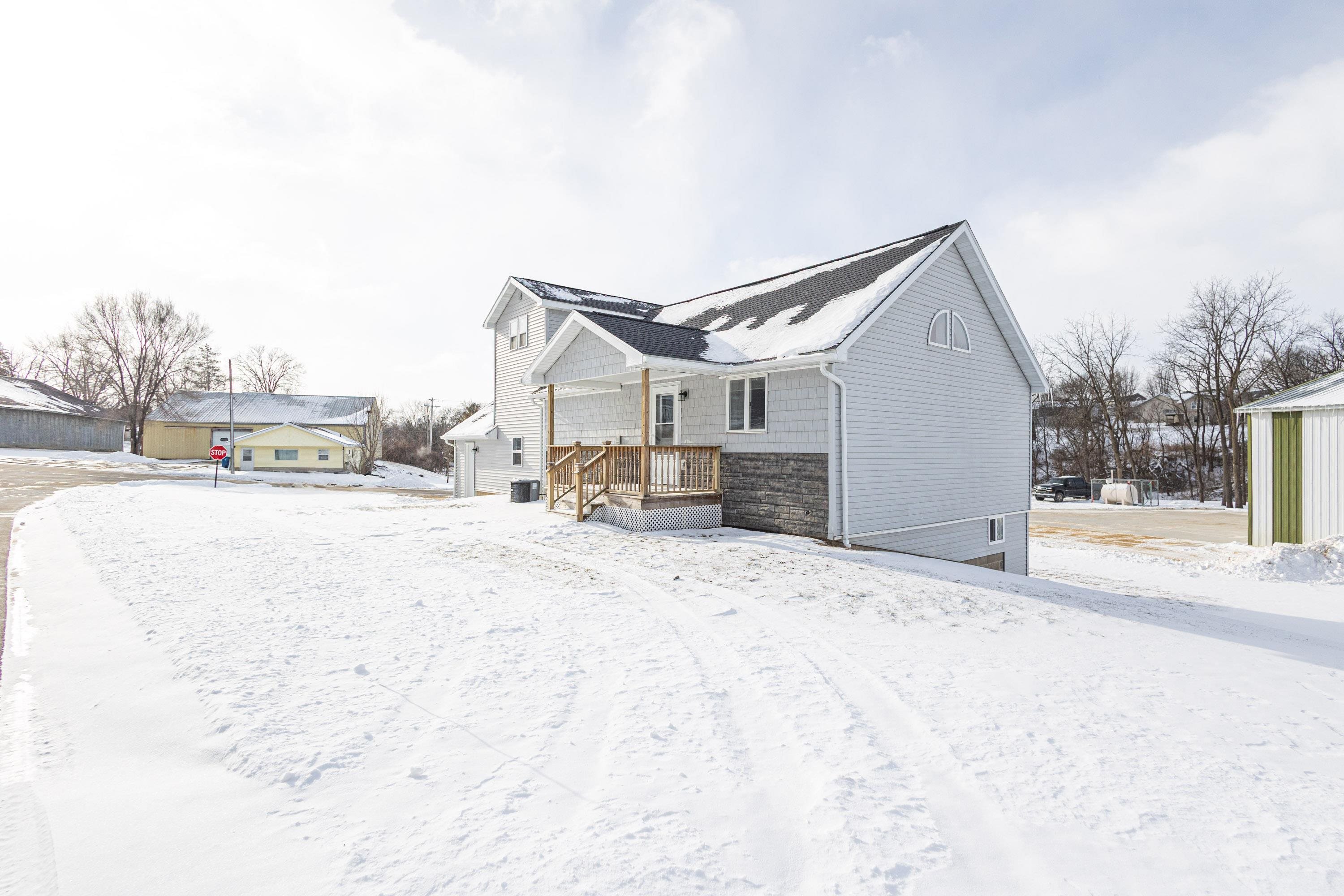 225 3rd Benton, WI 53803 - Photo 20 of 21