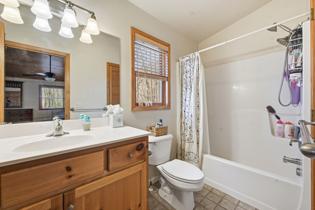 729 Canterbury Road Murphy, NC 28906 - Photo 15 of 49
