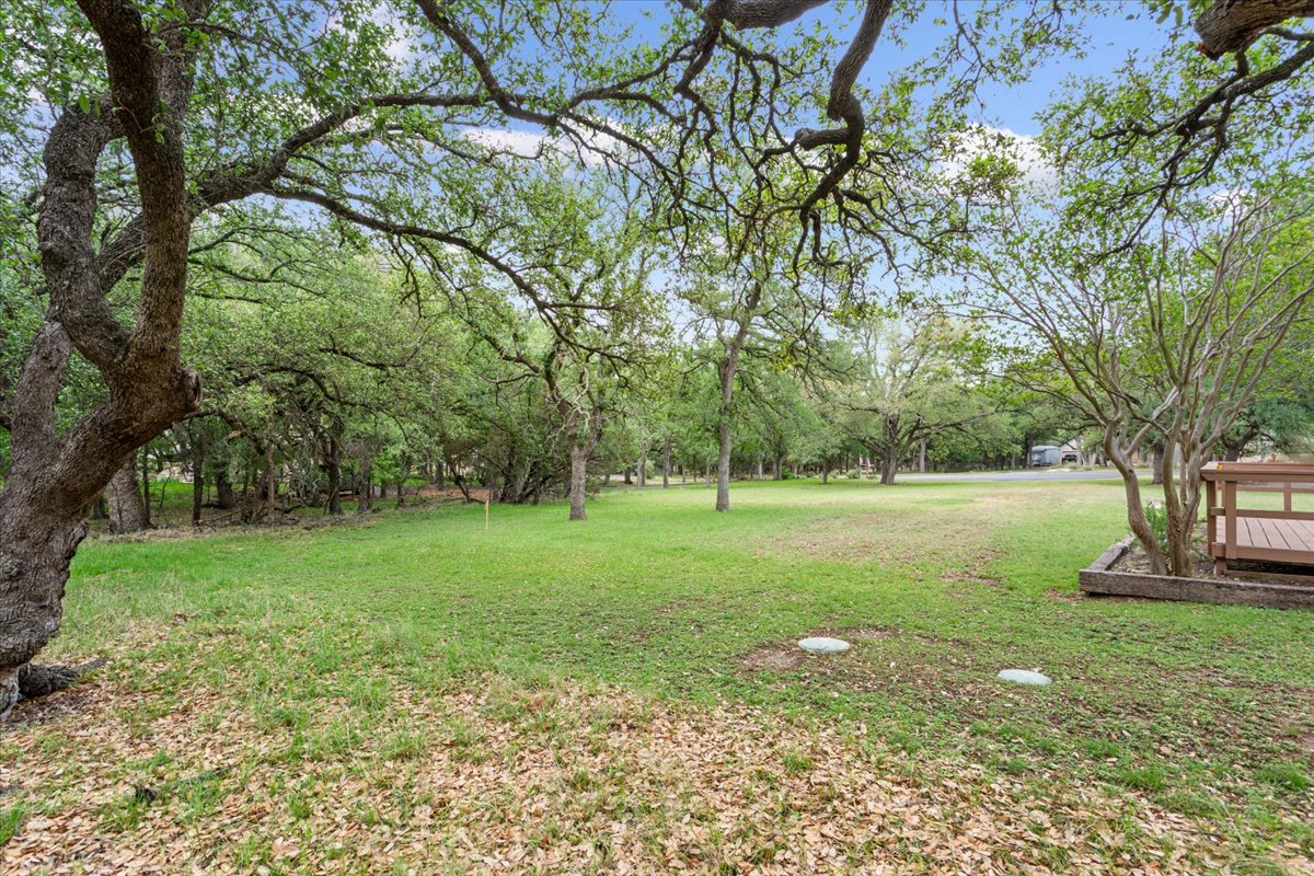 4015 Ramada Trail Georgetown, TX 78628 - Photo 31 of 35 View of green lawn