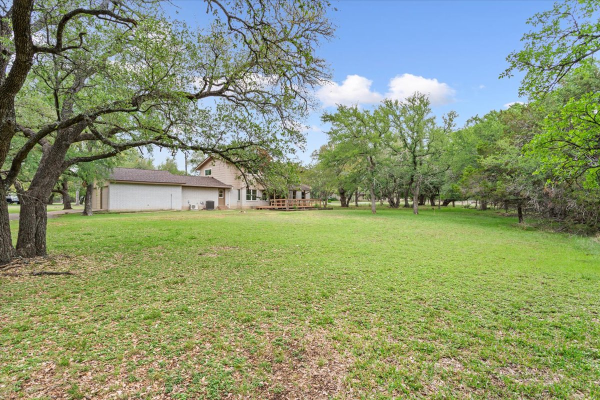 4015 Ramada Trail Georgetown, TX 78628 - Photo 33 of 35 View of green lawn