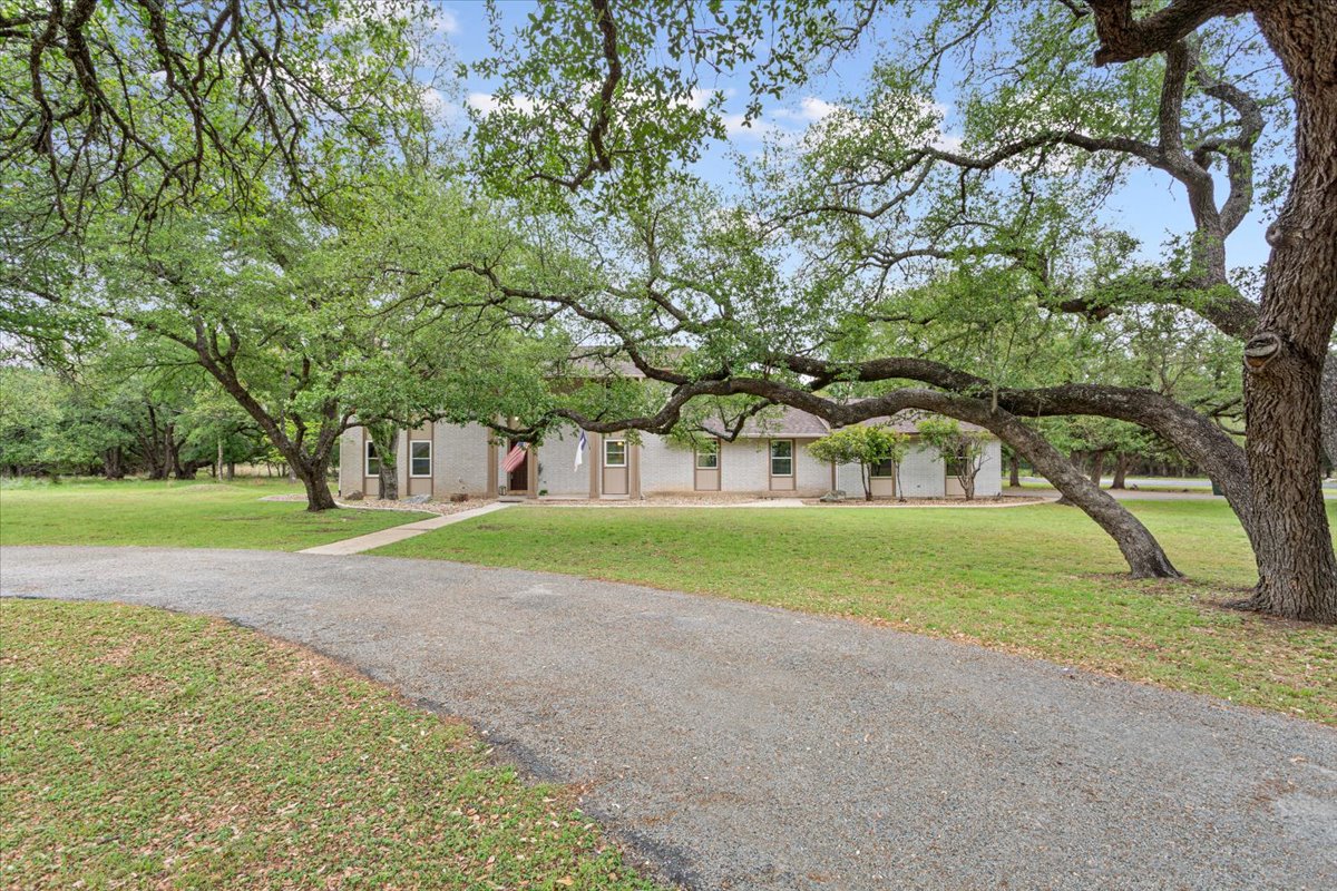 4015 Ramada Trail Georgetown, TX 78628 - Photo 5 of 35 View of front of home with a front yard