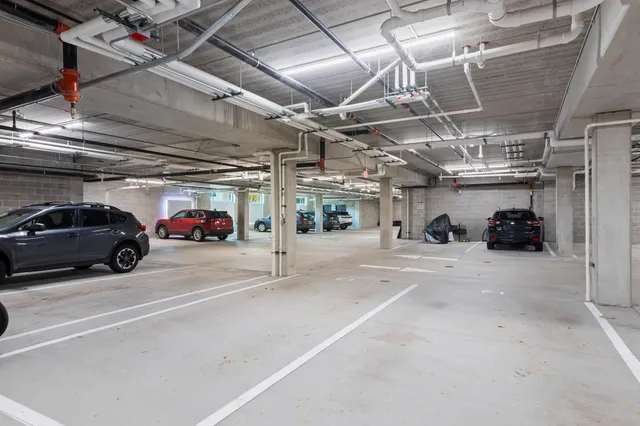 $1,824 | 2420 East Capitol Drive, Unit 410, Shorewood, WI 53211