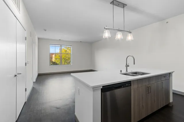 $1,824 | 2420 East Capitol Drive, Unit 410, Shorewood, WI 53211