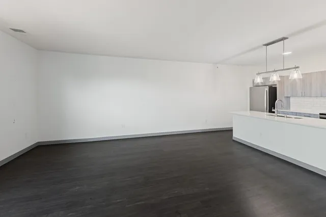 $1,824 | 2420 East Capitol Drive, Unit 410, Shorewood, WI 53211