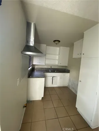 $1,895 | 3505 Michigan Avenue, South Gate, CA 90280