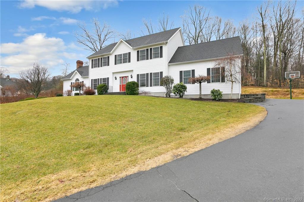 27 Old Country Road Oxford, CT 06478 - Photo 1 of 1