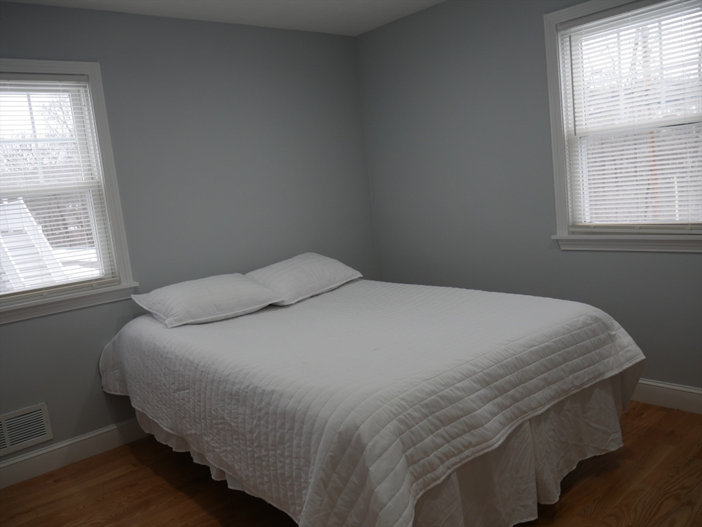 54 Harris Road Lynn, MA 01904 - Photo 24 of 41