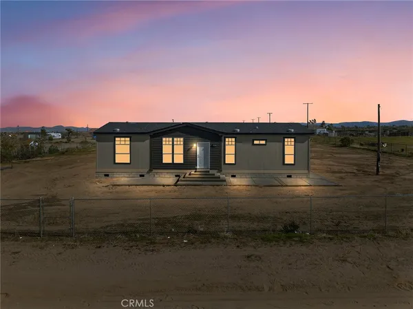 $389,500 | 12963 Corton Street, Phelan, CA 92372