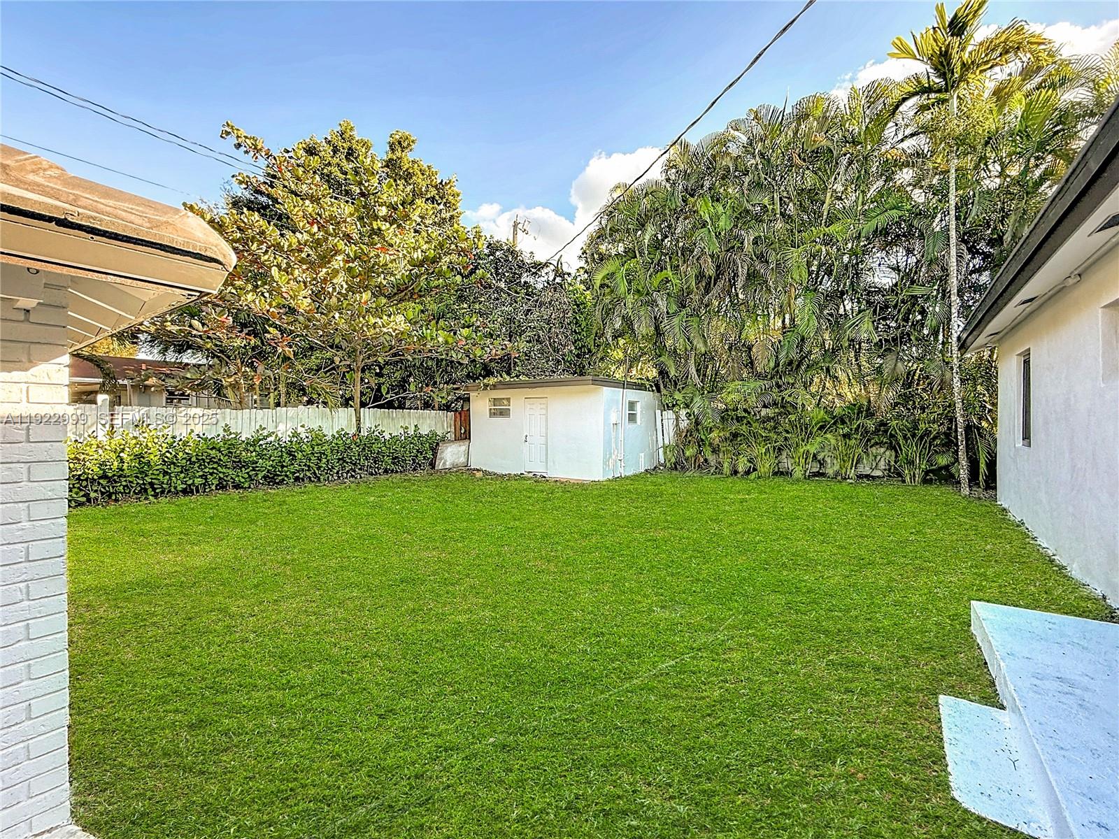 3521 Southwest 58th Court Miami, FL 33155 - Photo 31 of 33