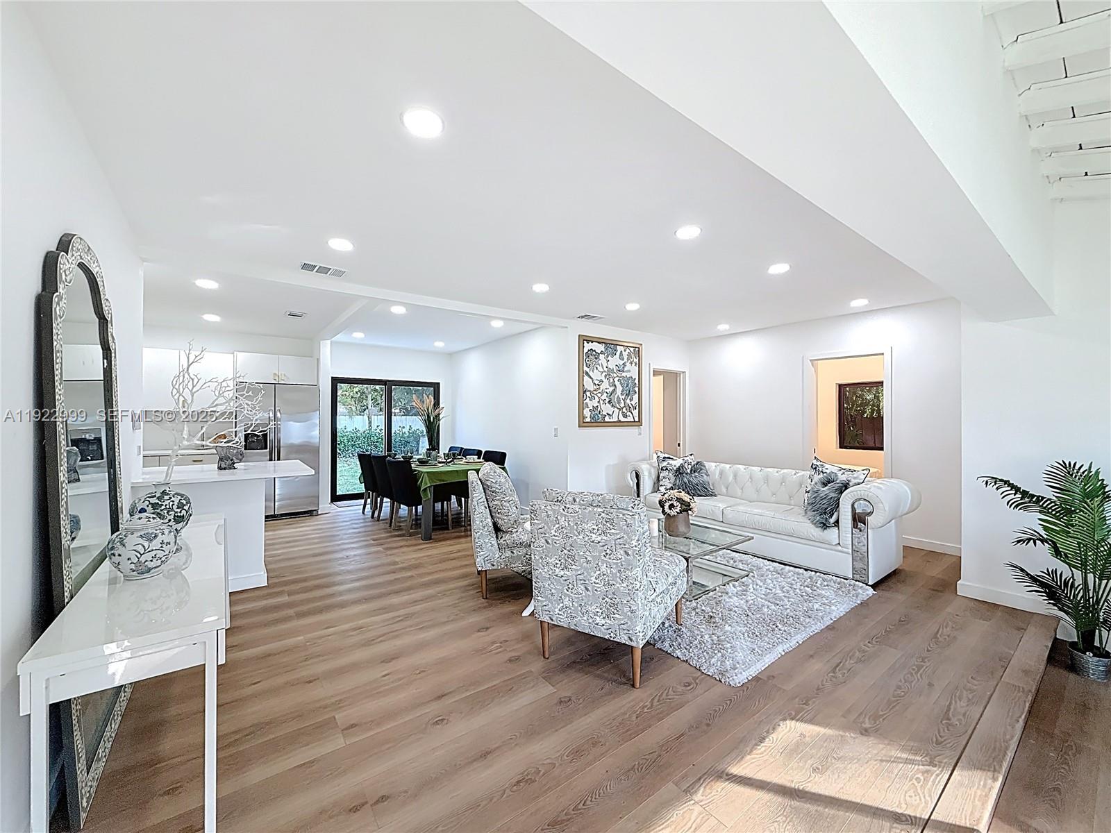 3521 Southwest 58th Court Miami, FL 33155 - Photo 6 of 33