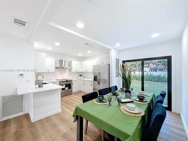 $1,495,000 | 3521 Southwest 58th Court, Miami, FL 33155