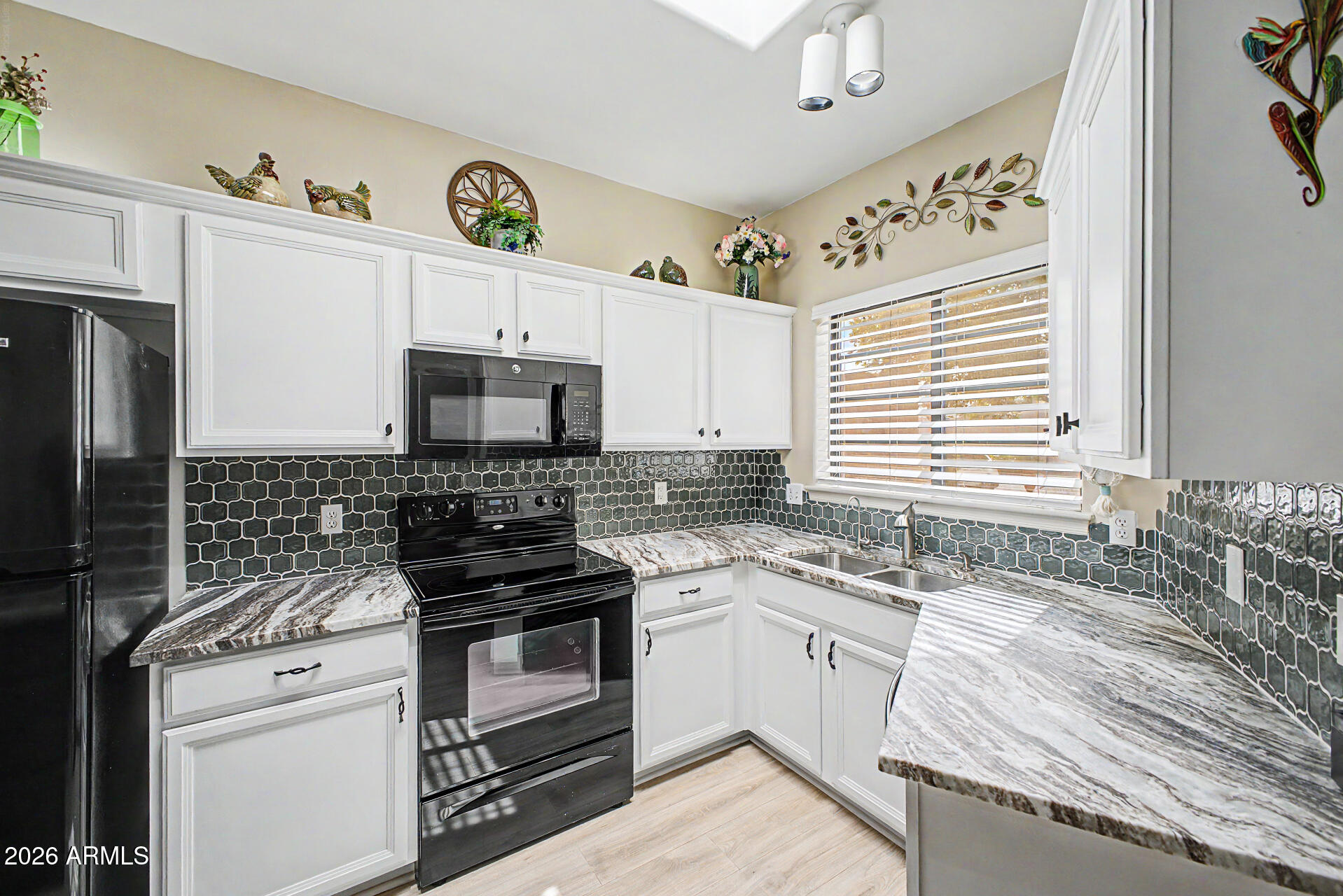 5445 East McKellips Road, Unit 21 Mesa, AZ 85215 - Photo 4 of 31 Updated Kitchen