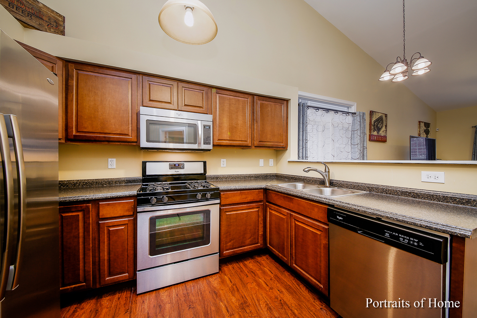 357 Reston Circle Romeoville, IL 60446 - Photo 6 of 14