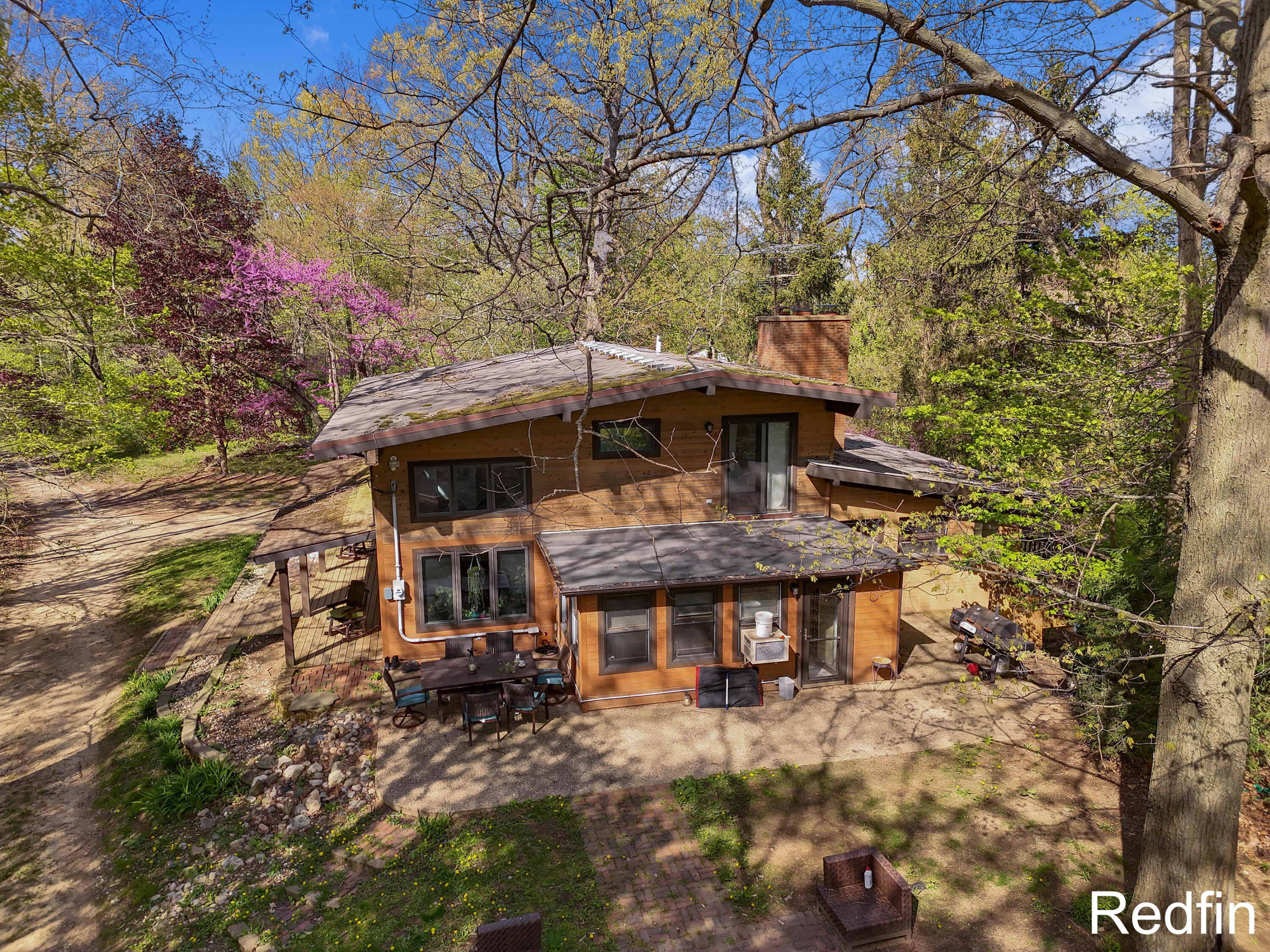 1878 Marrs Road Stevensville, MI 49127 - Photo 5 of 50 DJI_20250507165434_0233_D