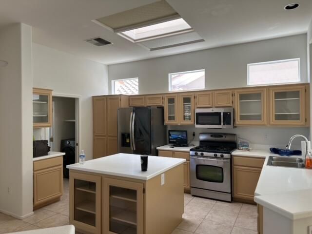 $3,000 | 78059 Jalousie Drive, Palm Desert, CA 92211