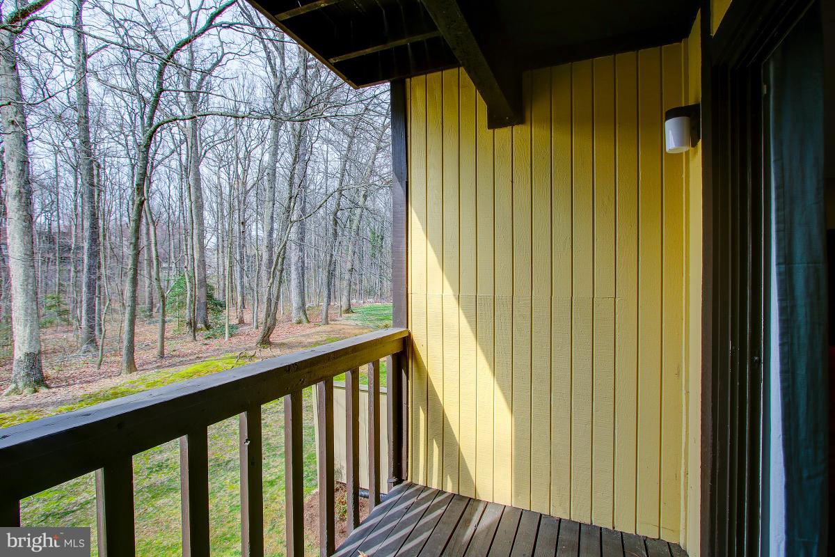 2218 Glencourse Lane Reston, VA 20191 - Photo 14 of 30 Exterior (Rear)