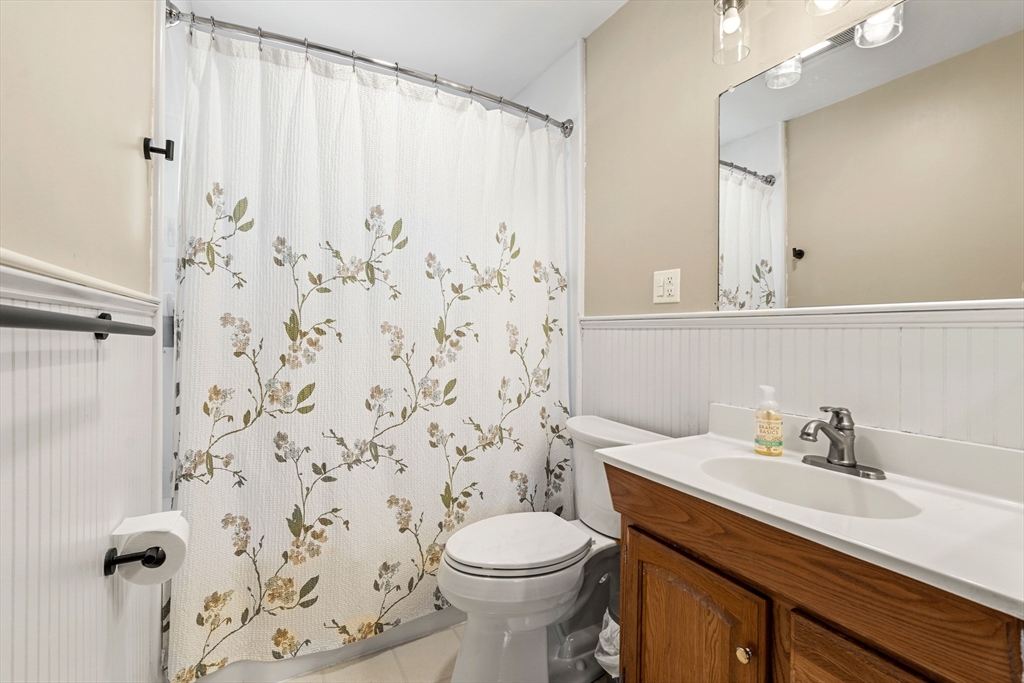 5 Pershing Avenue Acushnet, MA 02743 - Photo 23 of 33