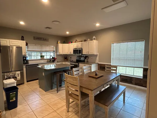 $440,000 | 1301 Southwest 83rd Avenue, Okeechobee, FL 34974