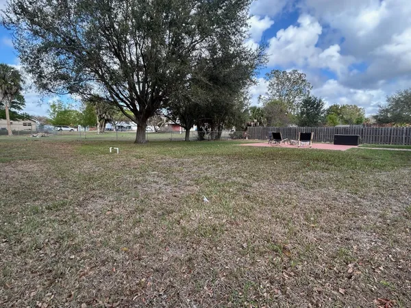 $440,000 | 1301 Southwest 83rd Avenue, Okeechobee, FL 34974