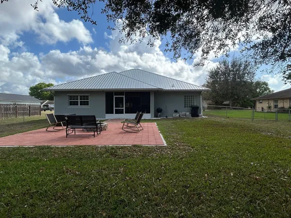 $440,000 | 1301 Southwest 83rd Avenue, Okeechobee, FL 34974
