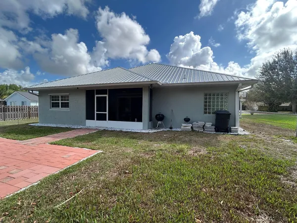 $440,000 | 1301 Southwest 83rd Avenue, Okeechobee, FL 34974