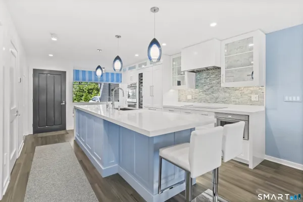 $1,950,000 | 119 Gregory Boulevard, Unit 41, Norwalk, CT 06855