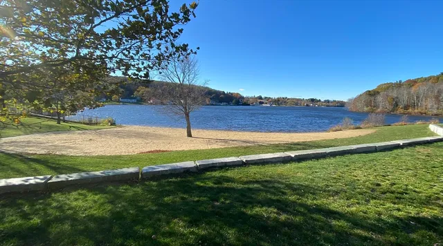 $349,000 | 10 Mason Court, Unit 10, Amesbury, MA 01913