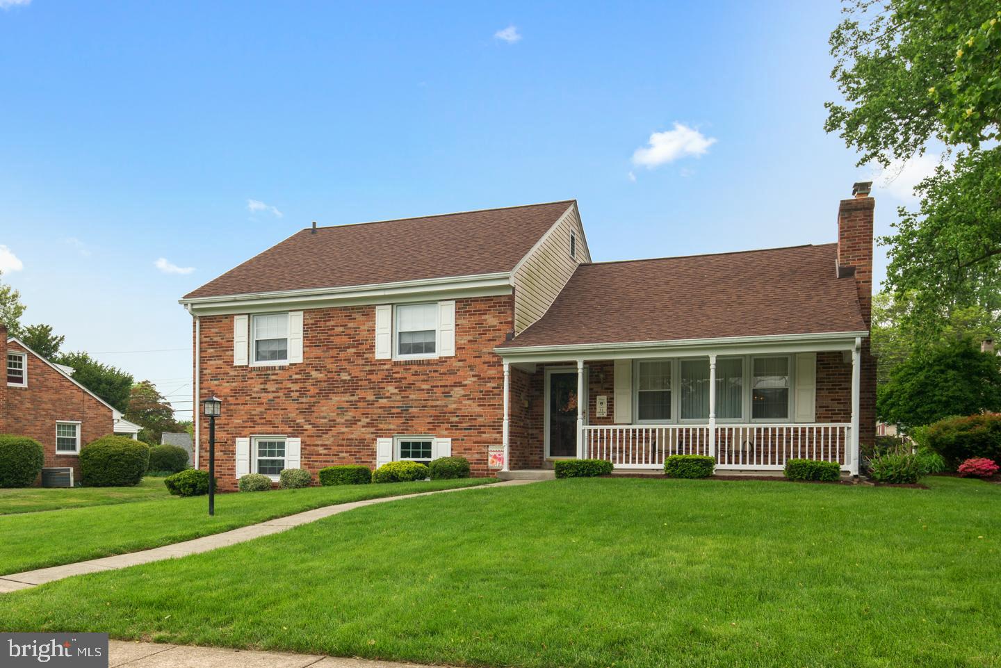 72 Snyder Lane Springfield, PA 19064 - Photo 1 of 40