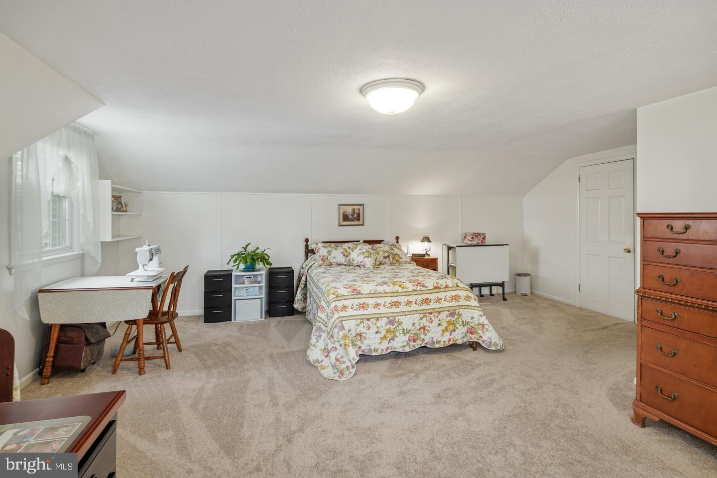 72 Snyder Lane Springfield, PA 19064 - Photo 23 of 40