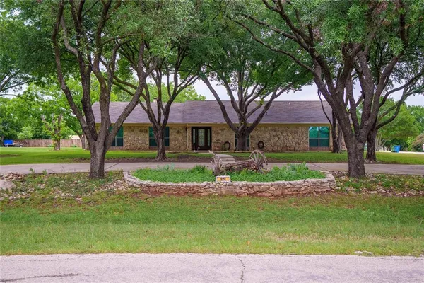 $675,000 | 920 Brush Creek Road, Argyle, TX 76226