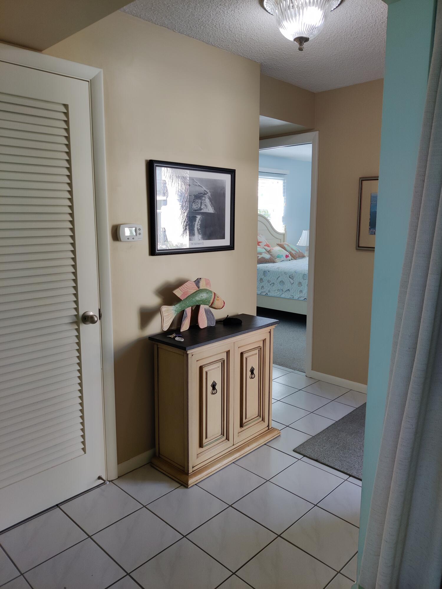 318 Inlet Way, Unit 4 Palm Beach Shores, FL 33404 - Photo 3 of 15 IMG_20220206_144115
