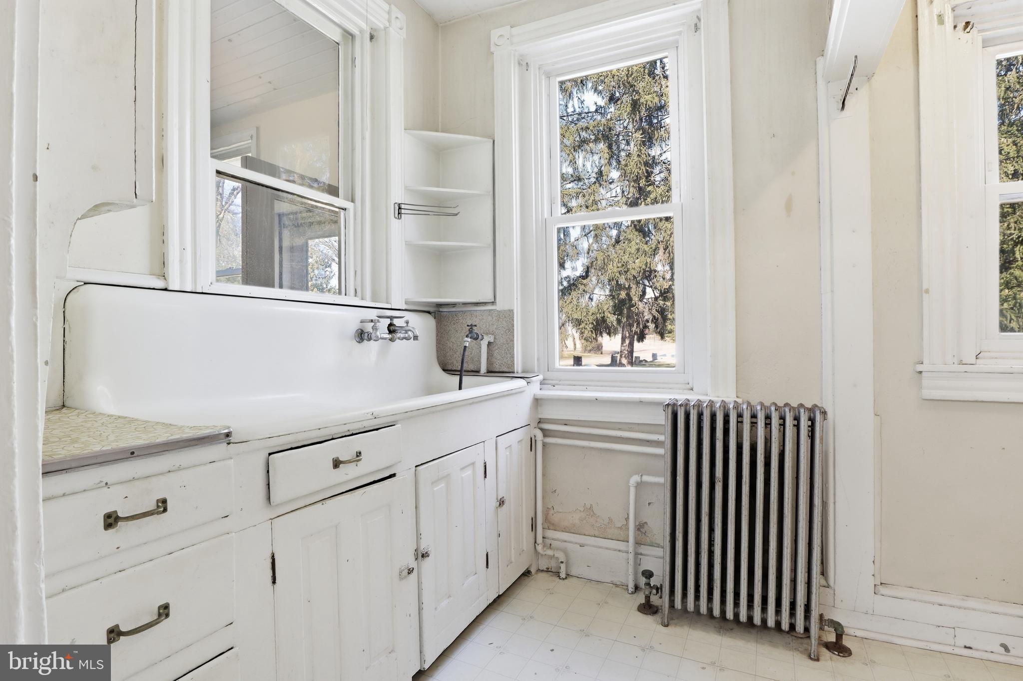 1545 Lititz Road Manheim, PA 17545 - Photo 12 of 66