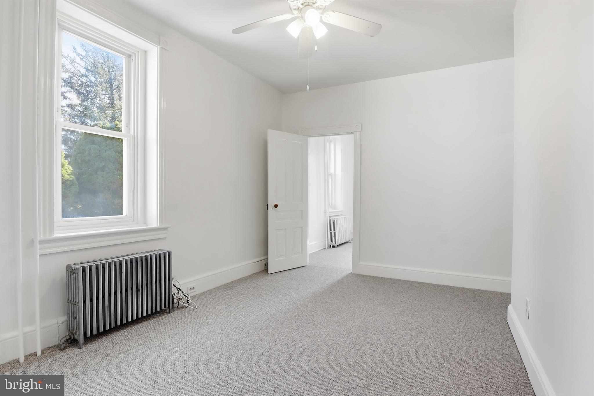 1545 Lititz Road Manheim, PA 17545 - Photo 23 of 66 an empty room with windows