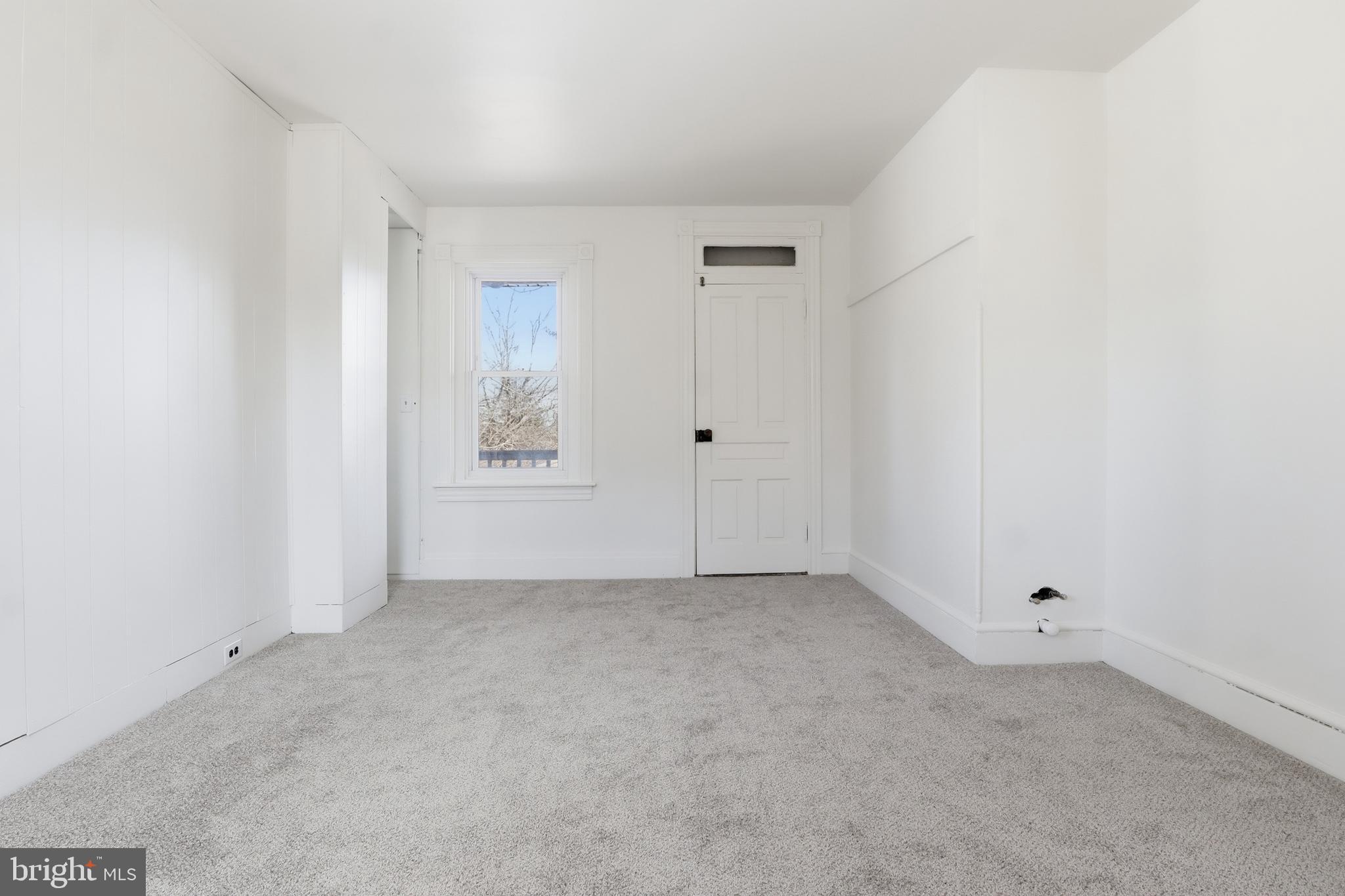 1545 Lititz Road Manheim, PA 17545 - Photo 38 of 66 an empty room with windows